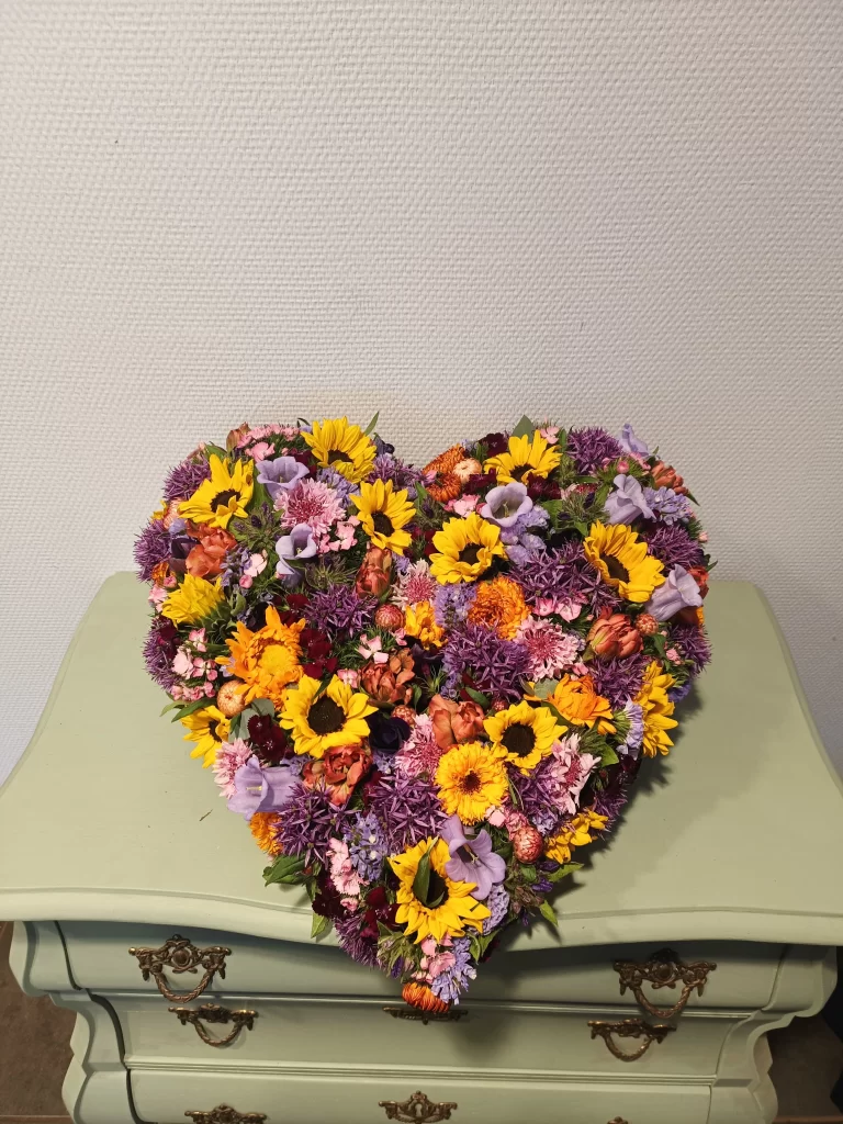 Rouwstuk hartvormig - Kweeklokaal