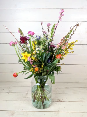 Kweeklokaal rouwboeket in vaas